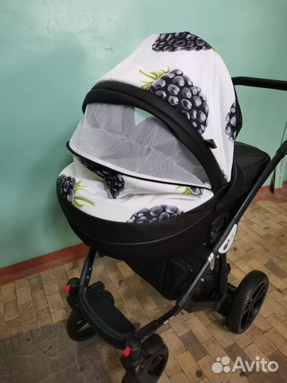 Коляска 2 в 1 Sevillababy Melani черная экокожа