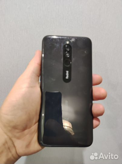 Xiaomi Redmi 8, 3/32 ГБ