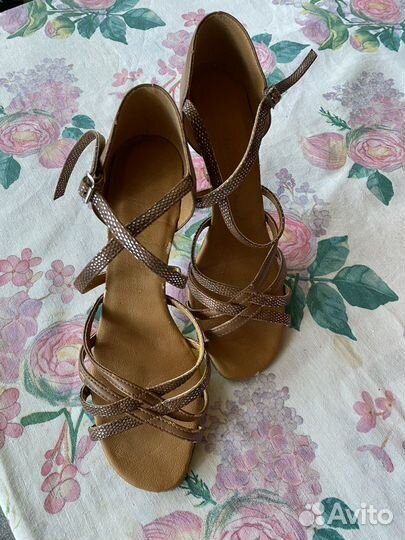 Туфли для бальных танцев женские латина