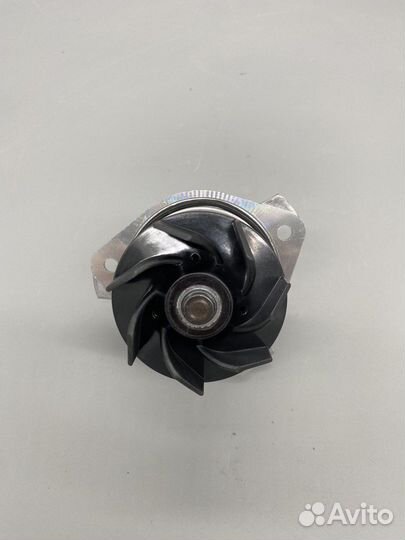 Помпа VAG 022121011A