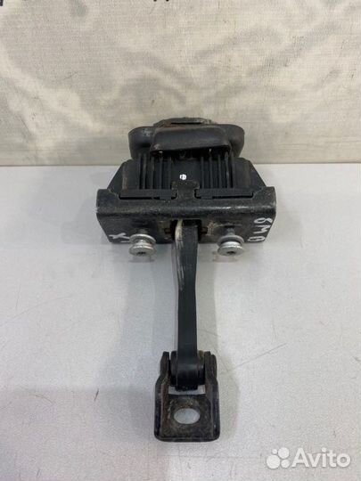 Ограничитель двери передний правый Bmw X6 E71