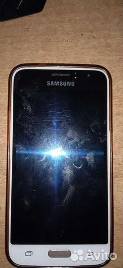 Телефон Samsung