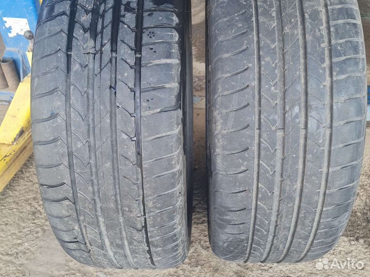 Goodyear EfficientGrip 255/45 R20 101Y