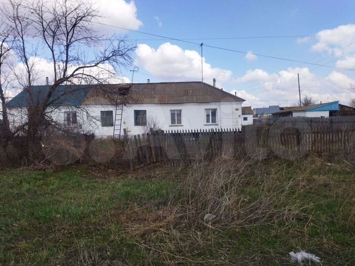 Дом 37,5 м² на участке 6 сот.