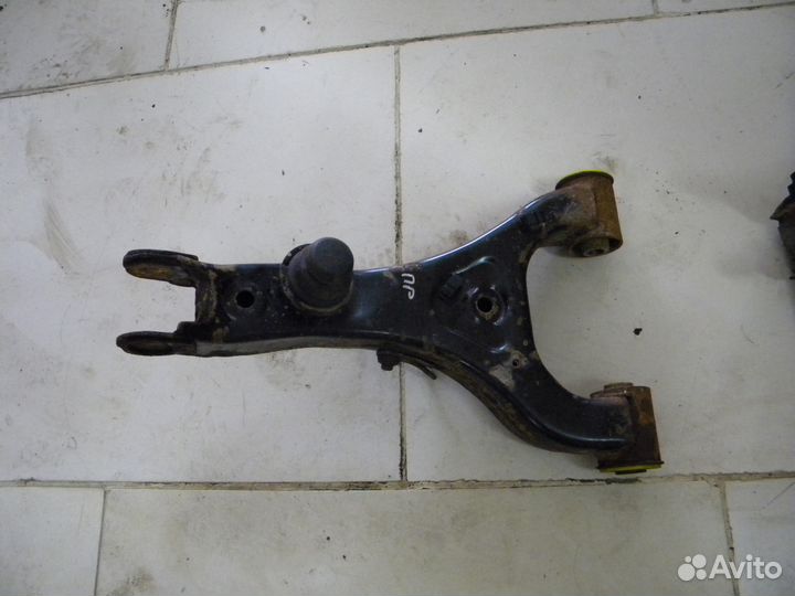 Рычаг задний LR Land Rover Range Rover 2008 год