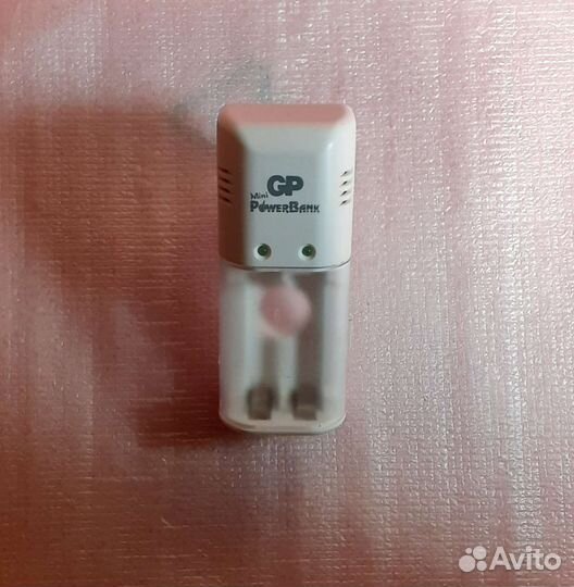 Зарядное устройство GP сетевое 2 шт