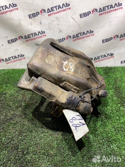 Суппорт тормозной передний правый Volkswagen