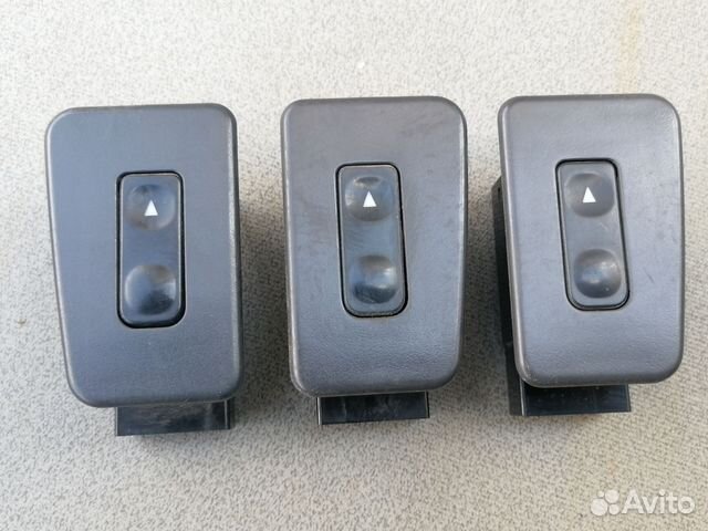 Кнопка стеклоподъемника Kia Sephia 1995