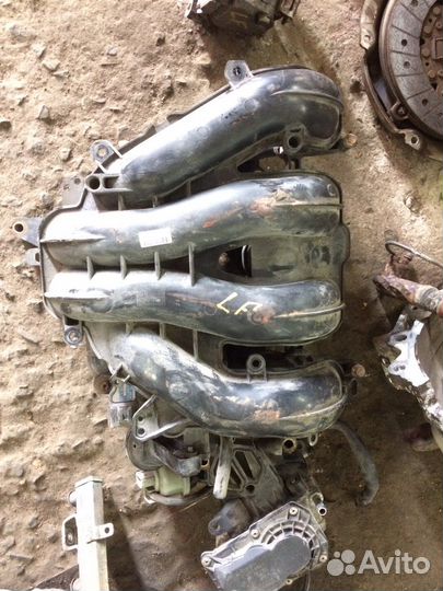 Впускной коллектор Mazda 3, 6 2.0 LF