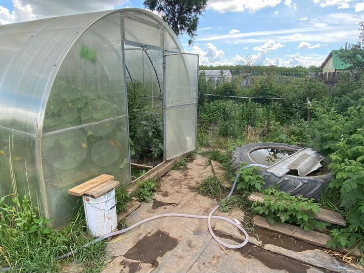 Дача 11 м² на участке 6 сот.