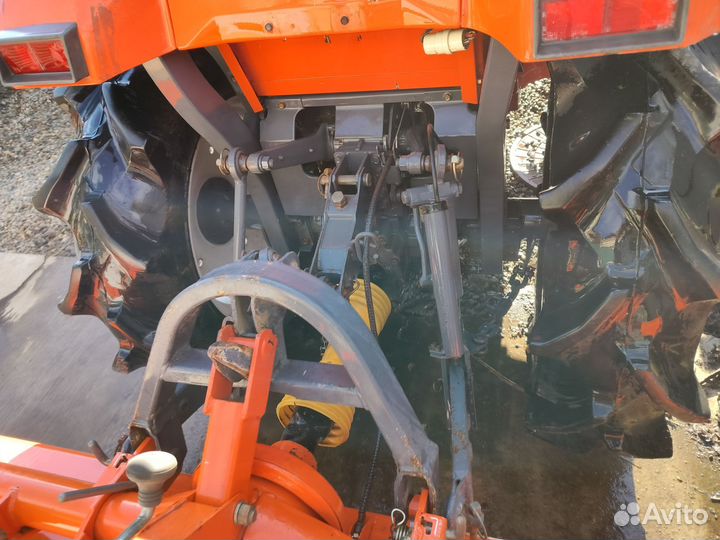 Мини-трактор Kubota GT3, 2020