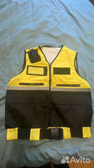 Жилет службы безопасности