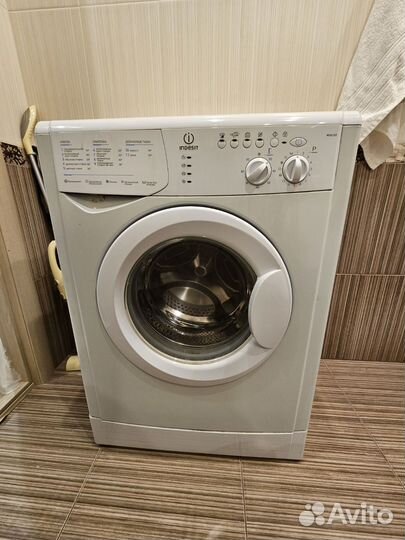 Стиральная машина indesit 5кг на запчасти