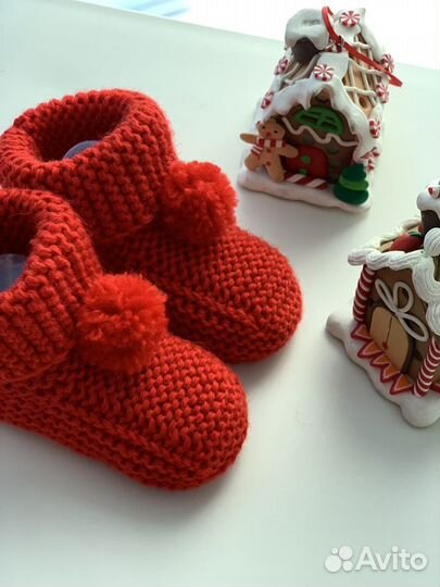 Новые Новогодние вязаные пинетки
