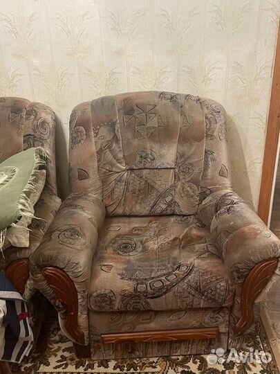 Диван и 2 кресла