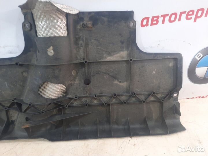 Защита антигравийная Mercedes Gla180 X156 270.910