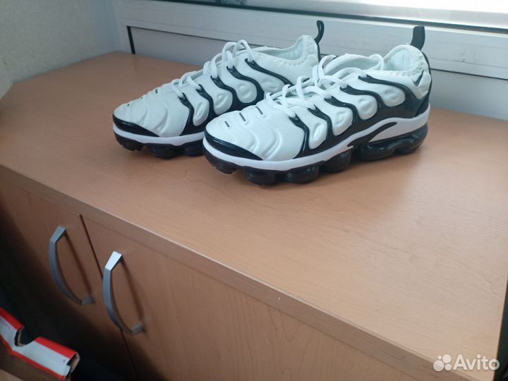 Кроссовки Nike Air Vapormax Plus