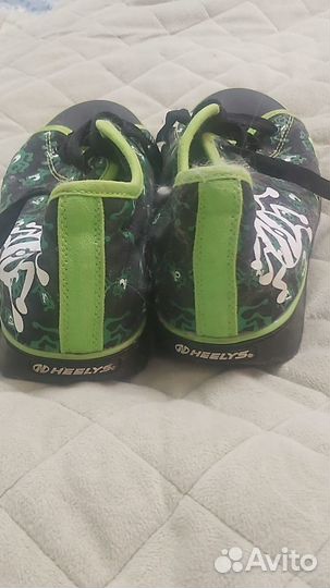 Роликовые кеды