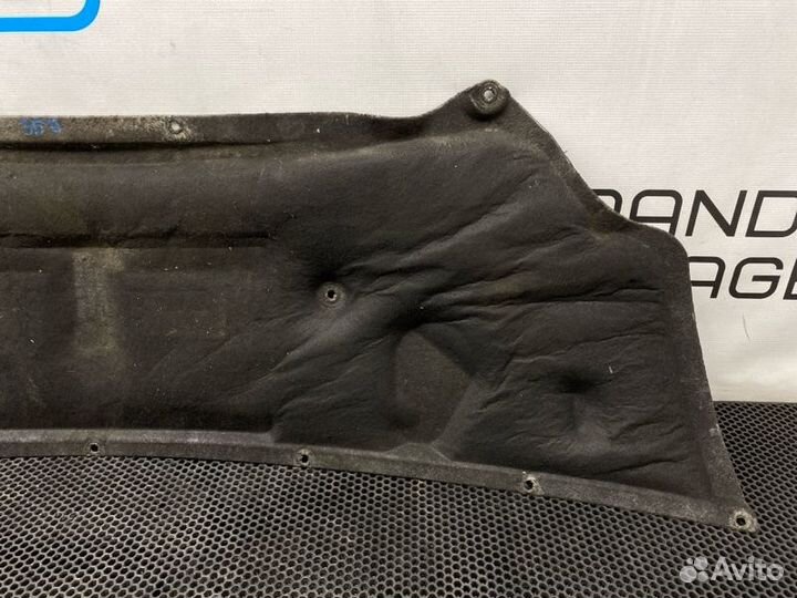 Шумоизоляция капота Mercedes-Benz V-Class W639