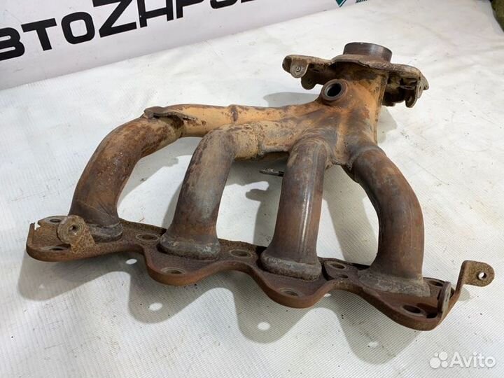 Коллектор выпускной Renault Duster K4MA690 2013