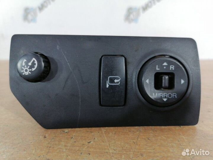 Блок управления зеркалами Toyota Crown GRS180