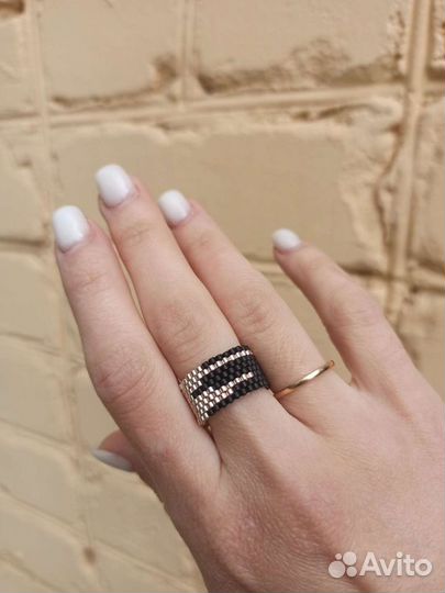 Кольцо из бисера