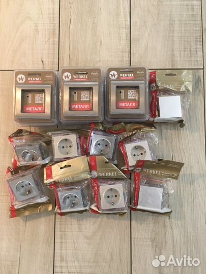 Розетки и выключатели werkel
