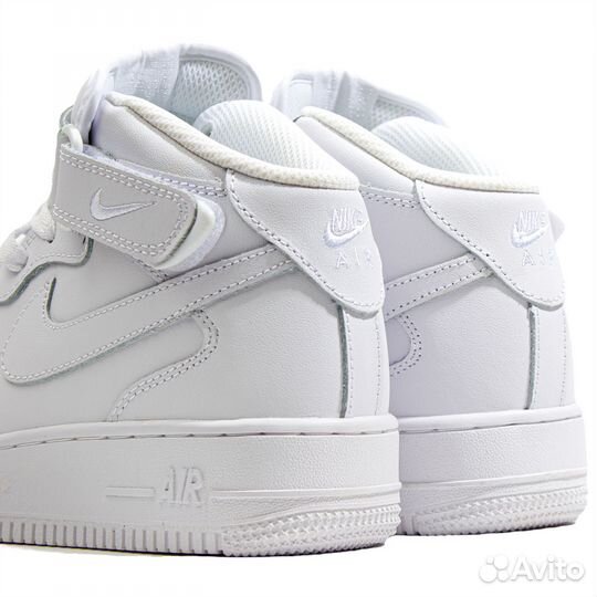 42 Кроссовки Nike Air Force 1 High, White (42)