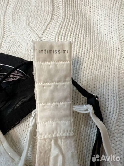 Бюстгальтер пакетом Intimissimi Victorias secret