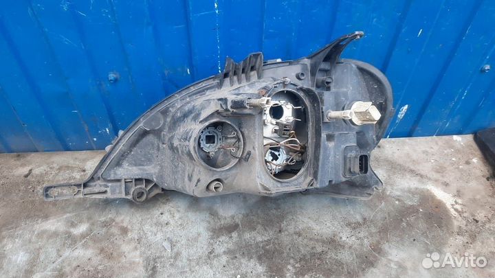 Фара правая Mercedes-Benz M-class