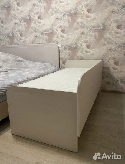 Детская кровать с матрасом бу