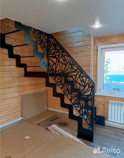 Лестница на второй этаж