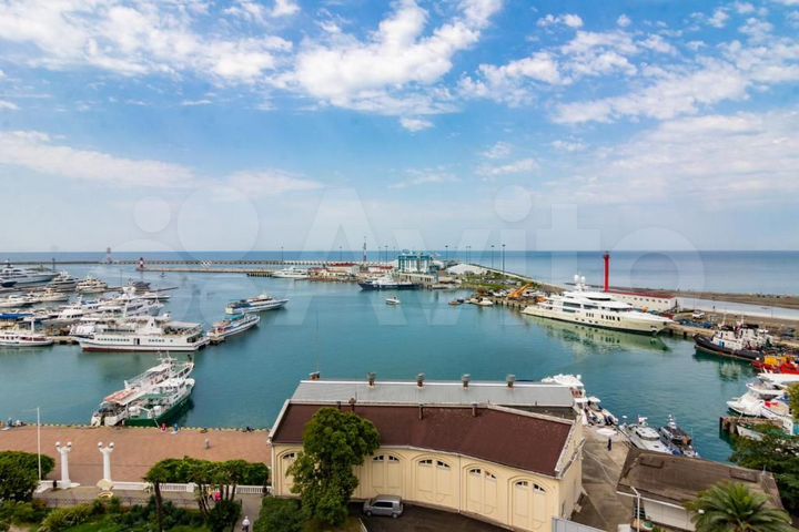 2-к. квартира, 84 м², 9/12 эт.