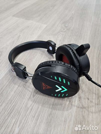 Игровые наушники с микрофоном