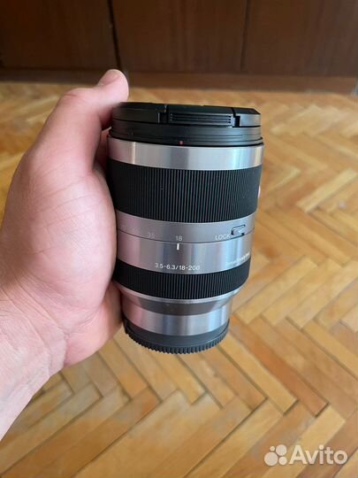 Объектив Sony 18-200mm