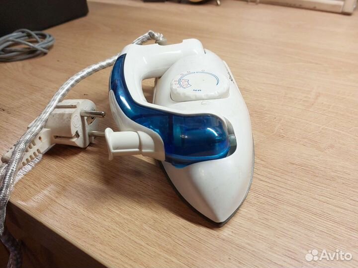 Утюг дорожный