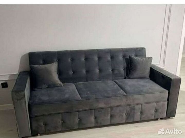 Угловой диван раскладной в наличии не б/у