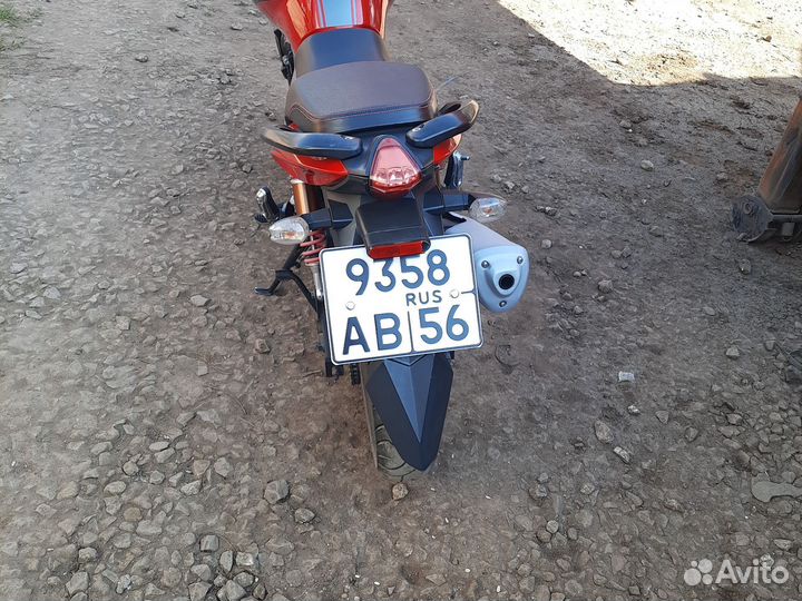 Stels flame 200