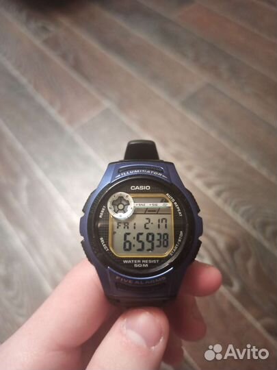 Наручные часы casio