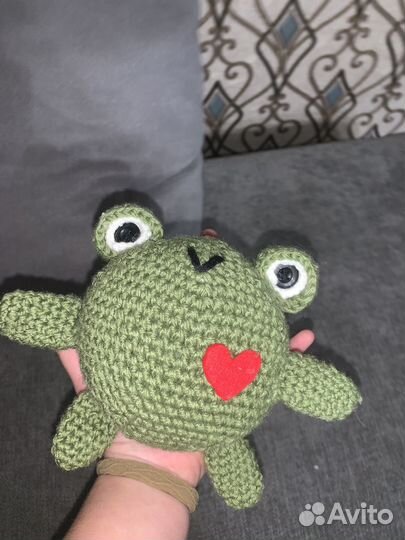 Вязаная лягушка,самодельная