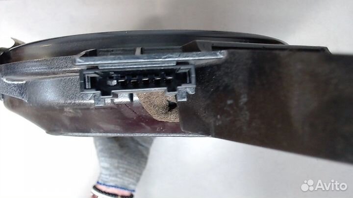 Сабвуфер Audi A8 (D3), 2004