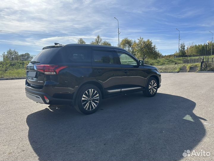 Mitsubishi Outlander 2.0 CVT, 2019, 33 500 км