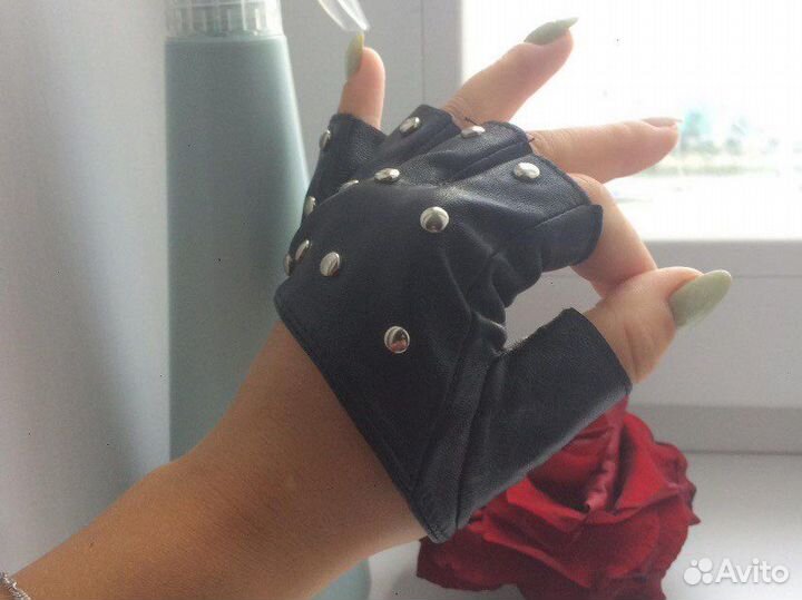 Перчатки кожаные