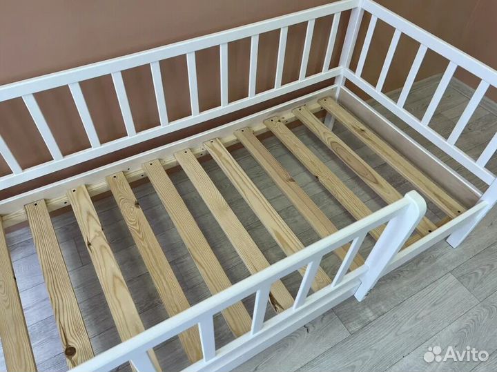 Кровать без мягкой спинки от 2х лет трансформер лд