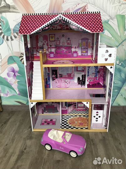 Домик кукольный