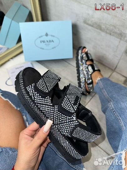 Сандали Prada черные со стразами р. 36-40