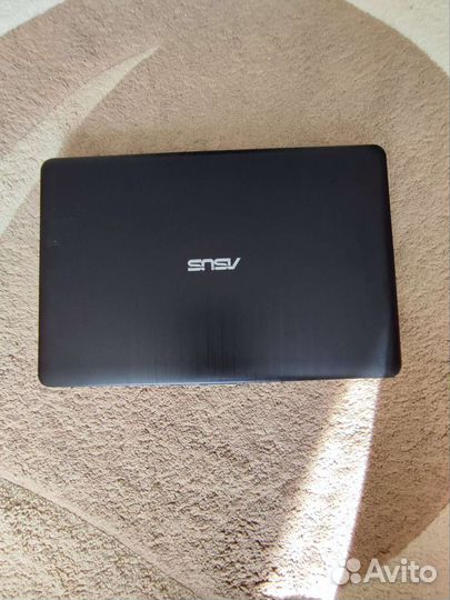 Ноутбук asus