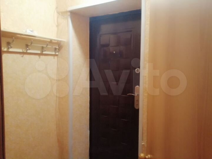 2-к. квартира, 40 м², 3/4 эт.