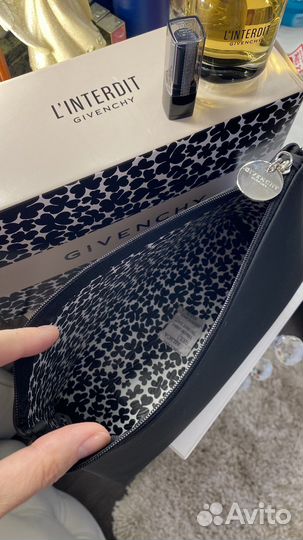 Парфюмерная вода L'interdit от givenchy