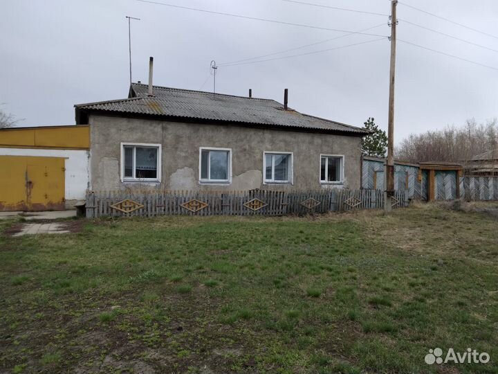 Продам пол дома на слом